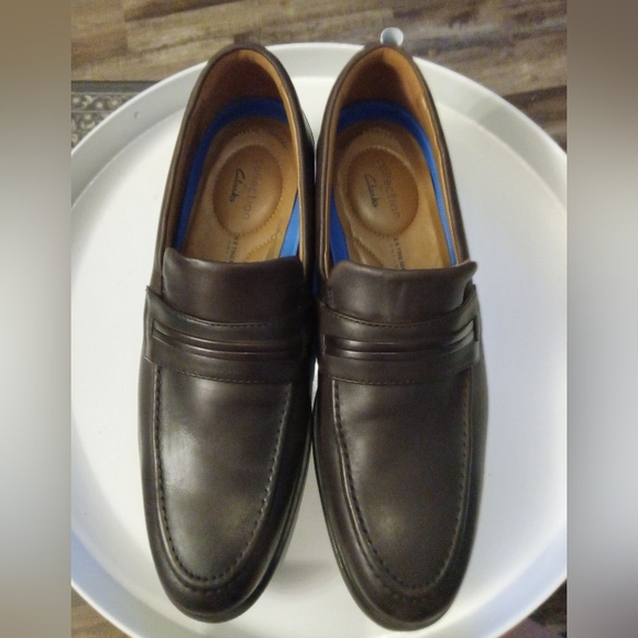 Clark's Whiddon Loafer Men's 10.5 Dark Brown Worn once.     FF206 - Picture 1 of 8